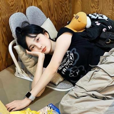 尤莉亚老师的红线